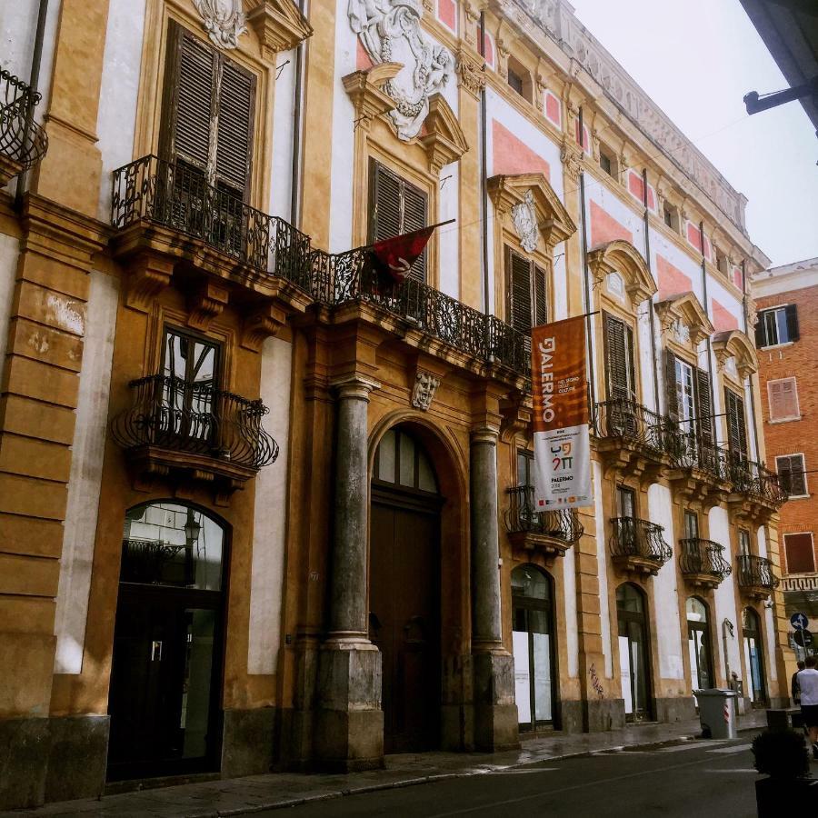 Ai Tre Mercati Alojamento de Acomodação e Pequeno-almoço Palermo